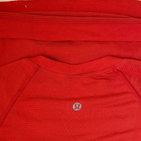 LULULEMON Swiftly Tech Short-Sleeve Shirt 2.0 Hip Length - Picture 3 of 3